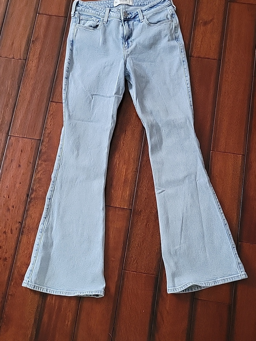 Hollister High Rise Heart Pocket Flare Jeans